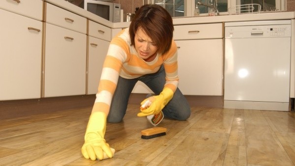 Vyberte si správnu podlahu do kuchyne a uľahčíte si upratovanie